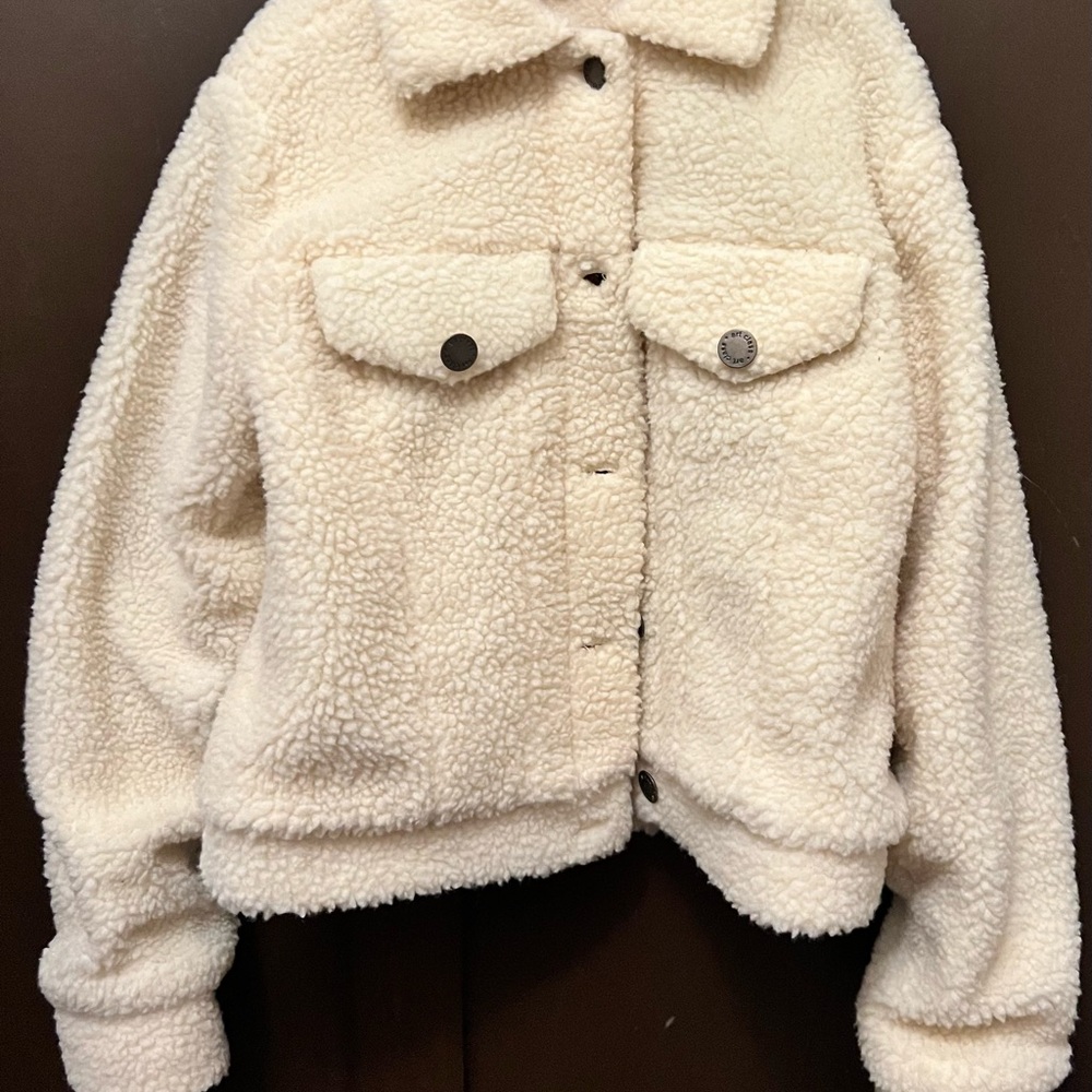 Cozy Sherpa Jacket - Cream